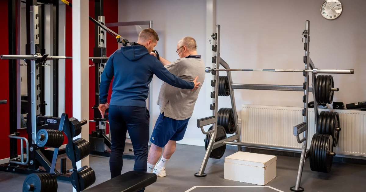 Rugpijn in Heerlen? Zo helpt fysiotherapie bij Wijkel Groep